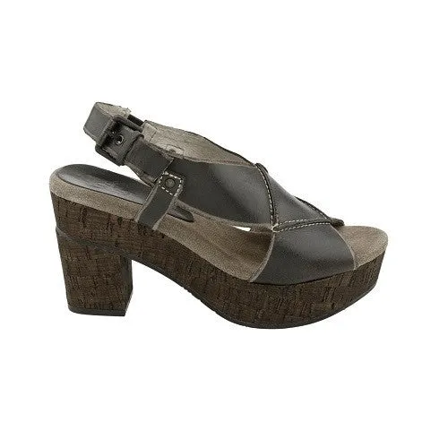 OTBT Women's Blackhawk Heels