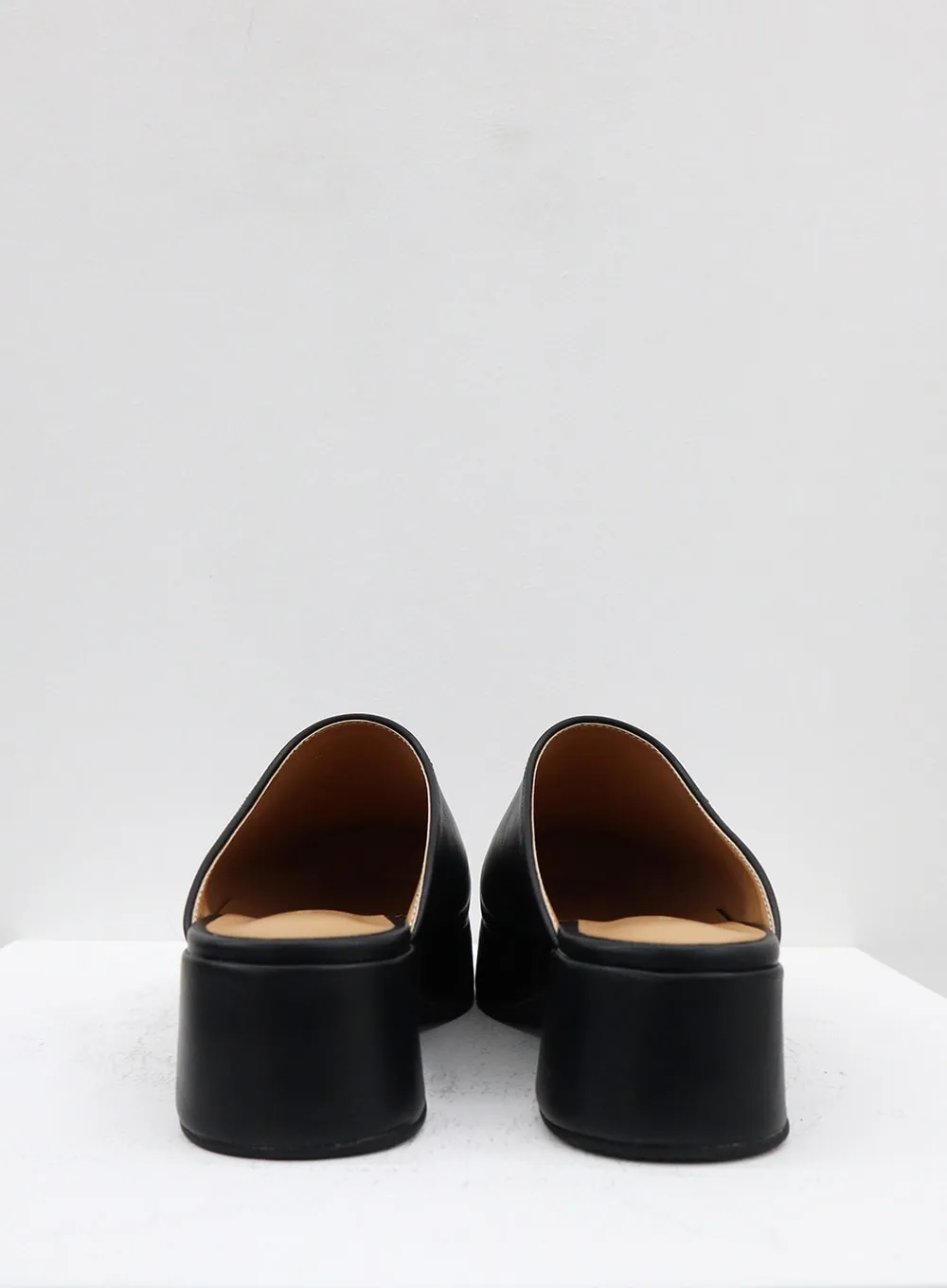 Simple Platform Mules OF322